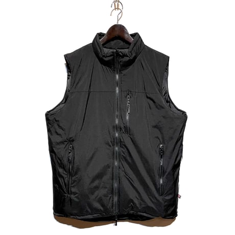 B.A.F社製 "U.S.TYPE ECWCS GEN3 Level 7 PRIMALOFT® VEST"(black)