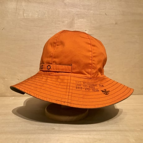 KNIFE WING"US ARMY  REVERSIBLE SUN HAT"(olive×orange)
