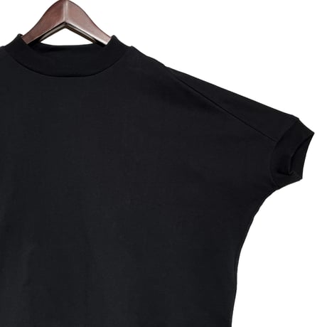 Linen ya"空紡糸度詰め T-shirts"(black)women's