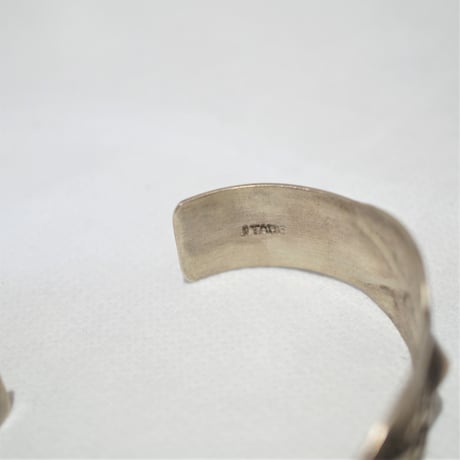 indian jewelry "jeraldo tahe(navajo)"stamped  bangle