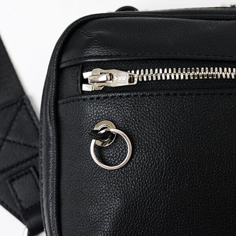 nunc ”L Shaped Belt Bag - Water repellent leather"