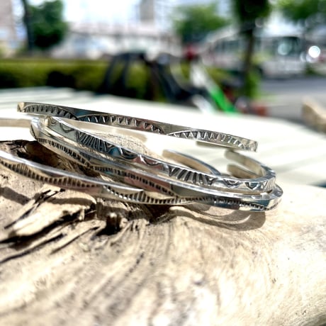 indian jewelry "navajo made" square wire narrow bangle