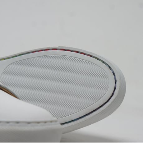 UNMARKED "alvin" polar white unisex