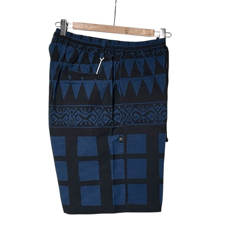 Jawndi "batik stripe barong santai shorts" (navy×black)