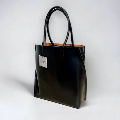 Courtney orla "slope tote w shoulder handle" PVC×LEATHER (black×chinese red)