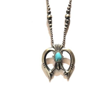 indian jewelry"Theresa Belone (navajo)"navajo peral necklace