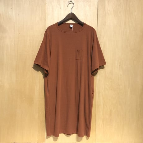 HUE 3pocket T-shirts "long length"(red) unisex