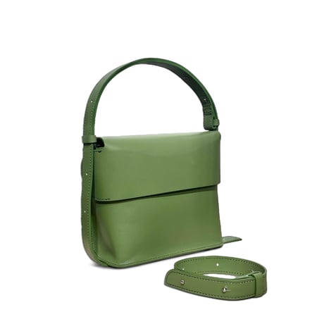 Courtney orla "HUG shoulder S"(army)