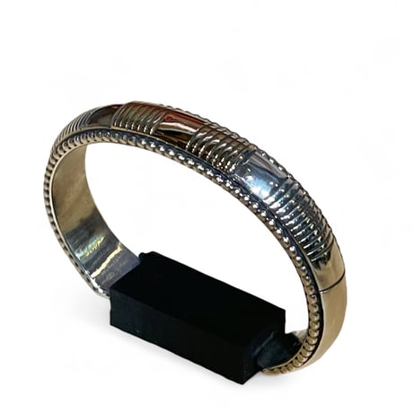 indian jewelry "johnathan nez (navajo)"  half dome 14k gold combined line bangle