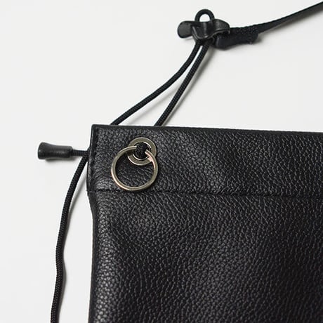 nunc  "Sacoche- Water repellent leather”