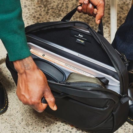 Aer "Pro Brief"(black)13L