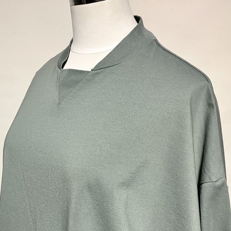 CAERULA"heavy jersey ester onepiece"(green) women's