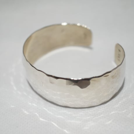 indian jewelry "S.CLY(navajo)"hanmering bangle