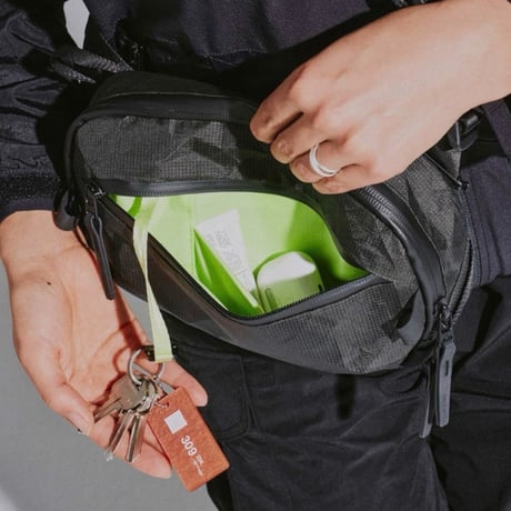 Aer "Day Sling 4 Ultra"(black)3.0L