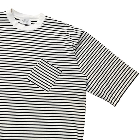 FLISTFIA"1/2 sleeve side slit T-shirts"(white×black) unisex