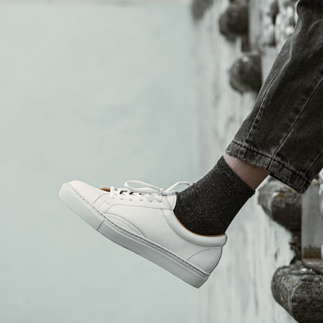 UNMARKED "alvin" polar white unisex