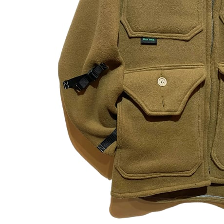 Day One Camouflage "hunting fleece jacket"(coyote)unisex