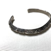indian jewelry "kevin ramone(navajo)"triange bangle A