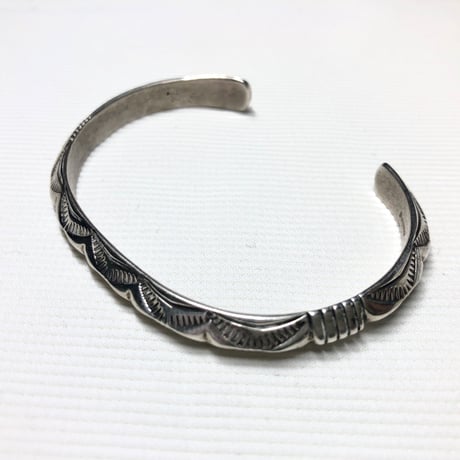 indian jewelry "kevin ramone(navajo)"triange bangle A