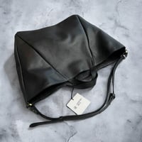 Courtney orla "TRI TOTE L" (black)