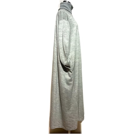 CAERULA"washable wool jersey HN backflare OP"(top gray) women's