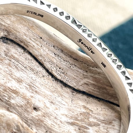 indian jewelry "Jennifer Curtis(navajo)"14k No.3 square wire bangle
