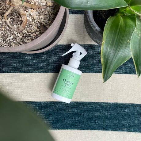 LIVRER "outdoor spray" (lemongrass&teatree)