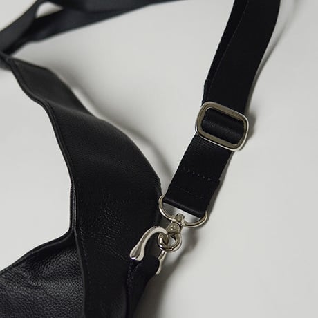 nunc ”Supermarket - Water repellent leather ”