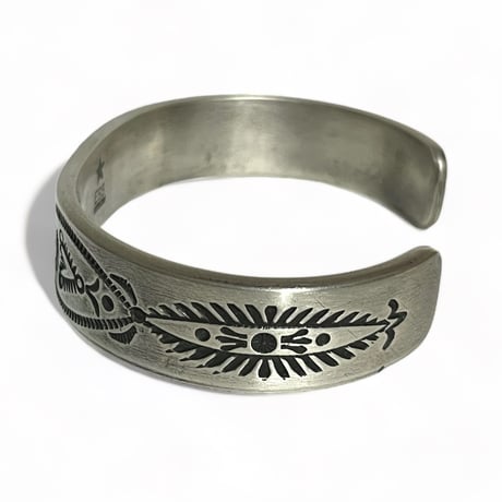 indian jewelry  "Edison Sandy Smith(navajo)" stampwork bangle