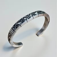 indian jewelry "calvin martinez (navajo)"ingod heavy gauge squar bangle