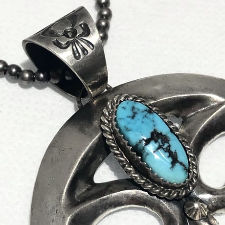 indian jewelry"ELB (navajo)" sandcast naja turquoise top