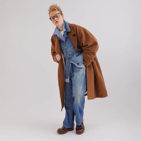 H.UNIT "Wool raglan atelier coat" (mocha) unisex