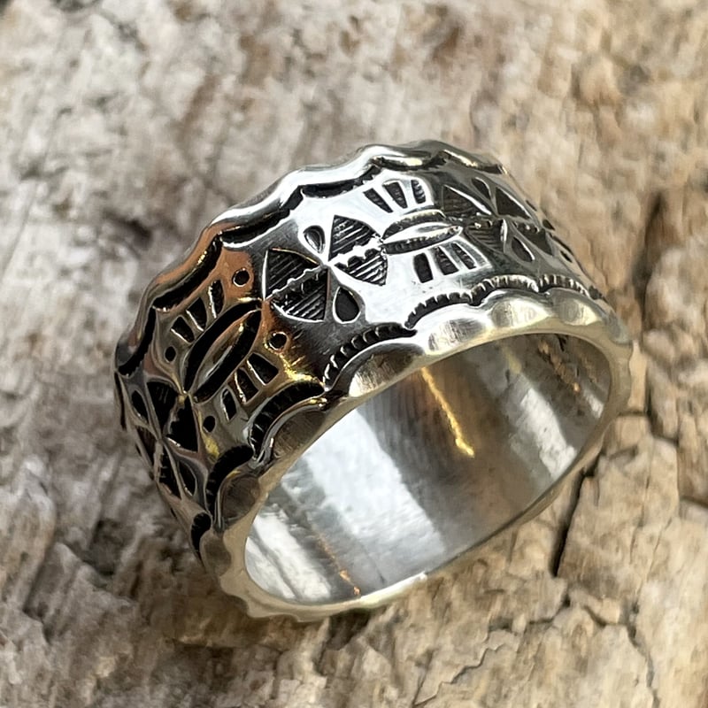 indian jewelry “ray adakai(navajo) “stamped ban