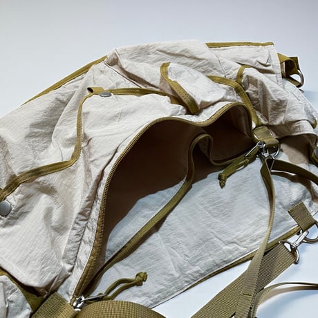 dip ltd"riptop nylon×utility bib"(unisex)
