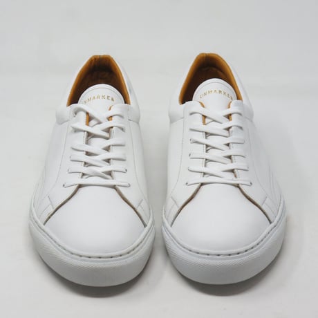UNMARKED "alvin" polar white unisex