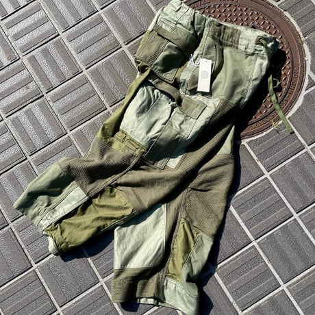 FUNSET OF ART "military patchwork ballon cargo pants"(khaki)unisex-MA
