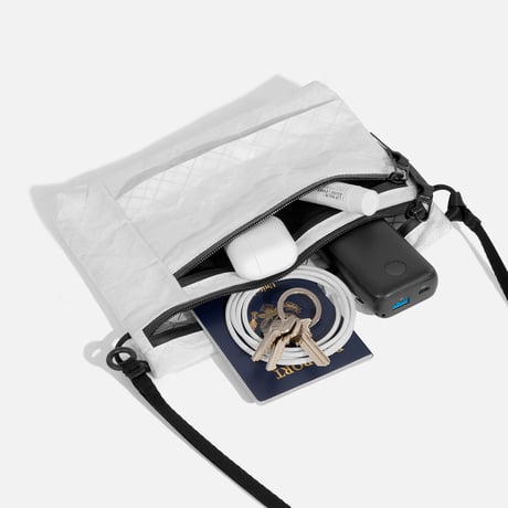 Aer "Simple Pouch Ultra"(white)1.5L