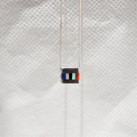 indian jewelry "Kris Sekaquaptewa(hopi)"Inlay Cube Pendant Small