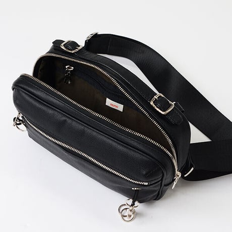 nunc ”L Shaped Belt Bag - Water repellent leather"