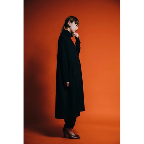 CAERULA"washable wool jersey HN backflare OP"(black) women's