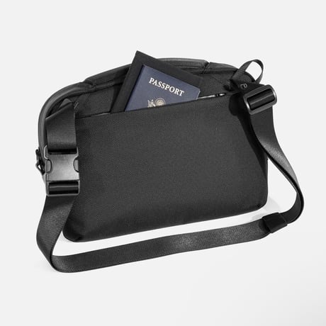 Aer "Day Sling 4 Max" (black)6.0L
