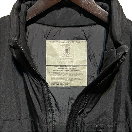 B.A.F社製 "U.S.TYPE ECWCS GEN3 Level 7 PRIMALOFT® VEST"(black)