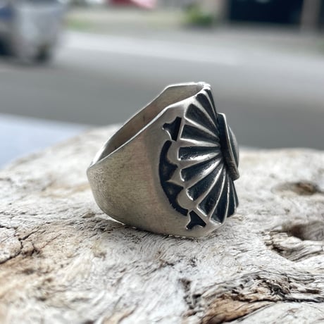 indian jewelry"Derrick Gordon (navajo)"sunbrust ring