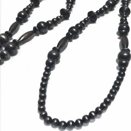 indian jewelry"Theresa Belone (navajo)"navajo peral necklace 2