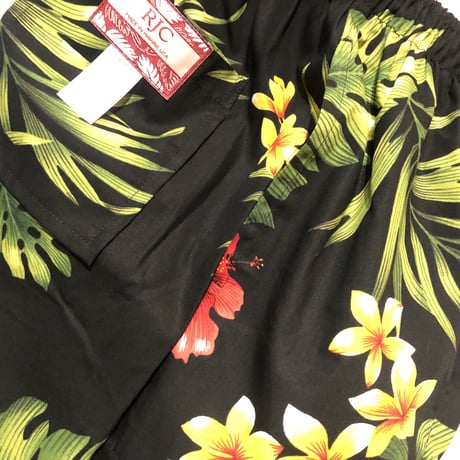 RJC cotton walk shorts (black botanical)