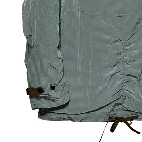 dip ltd "micro ripstop nylon hooded P/O wind shell" (sax) unisex