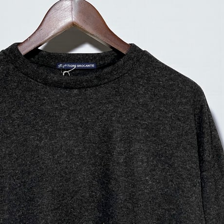 TigreBrocante"wool knit 天竺 solid switch stand long sleeve T"(women's)