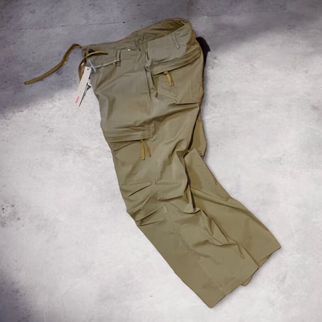 dip ltd "military zip pocket pants" (khaki)unisex
