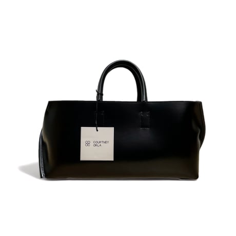 Courtney orla "slope zip wide tote S" PVC×LEATHER (black×black)