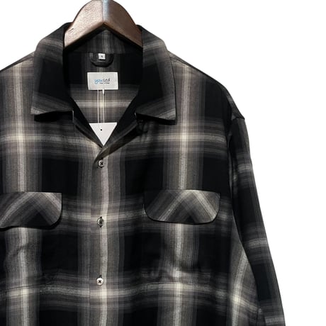 yoused "rayon open box shirts" (black)unisex